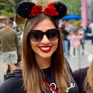 Meet your Posher, Melissa